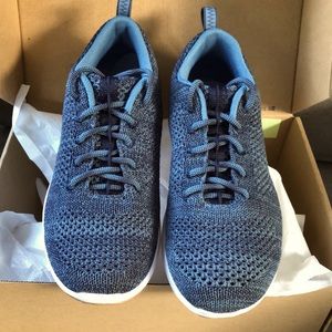 LL Bean Women's Bean's Summer Sneaker, Lace-Up 7.5B NEW!